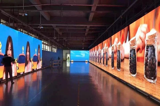 IP65 waterproof Commercial Led Display Screen P3.91 For Football Stadium